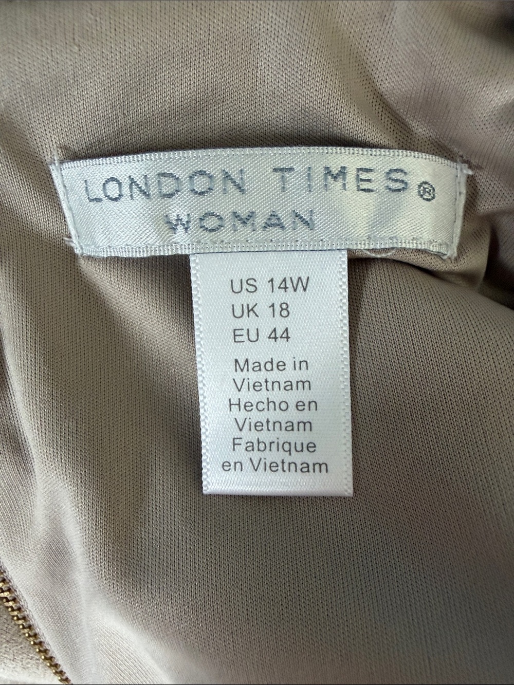 London Times Beige Short-Sleeve Midi Dress with Waist Tab - Picture 4 of 6